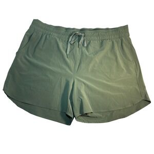Eddie Bauer Women's Departure Shorts Mineral Green Lightweight Size L NWT